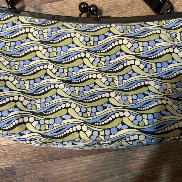 Talbots Kiss Lock with Handle Elegant Patterned Women's Clutch - Picture 3 of 10